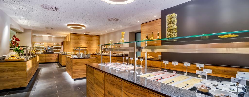 Hotel Gartnerkofel ゾンネンアルペ・ナスフェルト エクステリア 写真